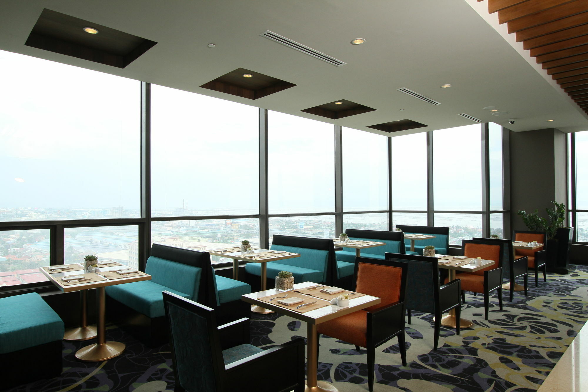 The Bellevue Manila Hotel Muntinlupa City Ngoại thất bức ảnh