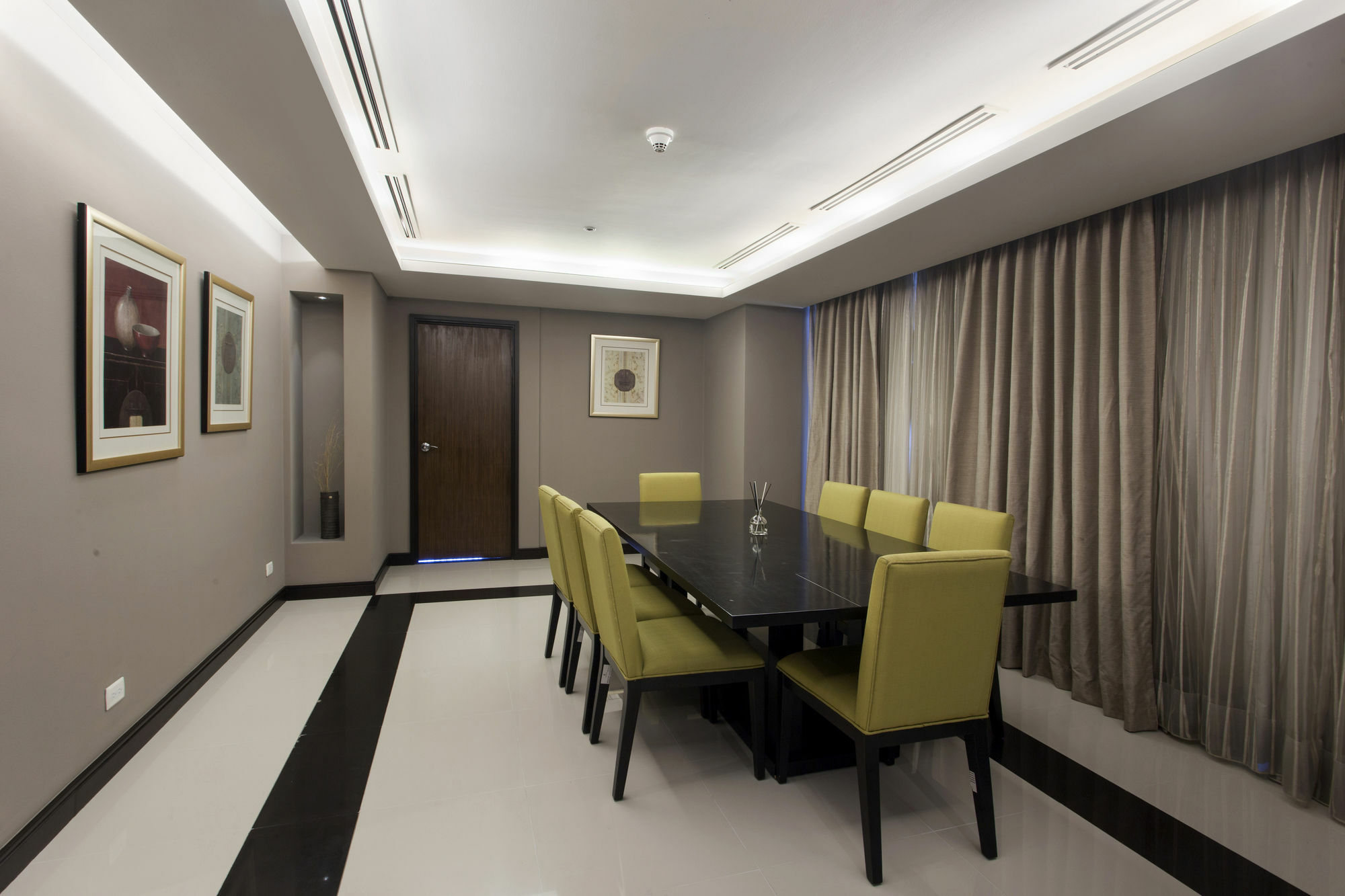 The Bellevue Manila Hotel Muntinlupa City Ngoại thất bức ảnh